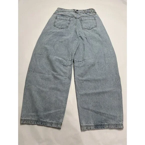 Aje Briar Barrel Jean Style 26RE3015 in Light Wash Blue